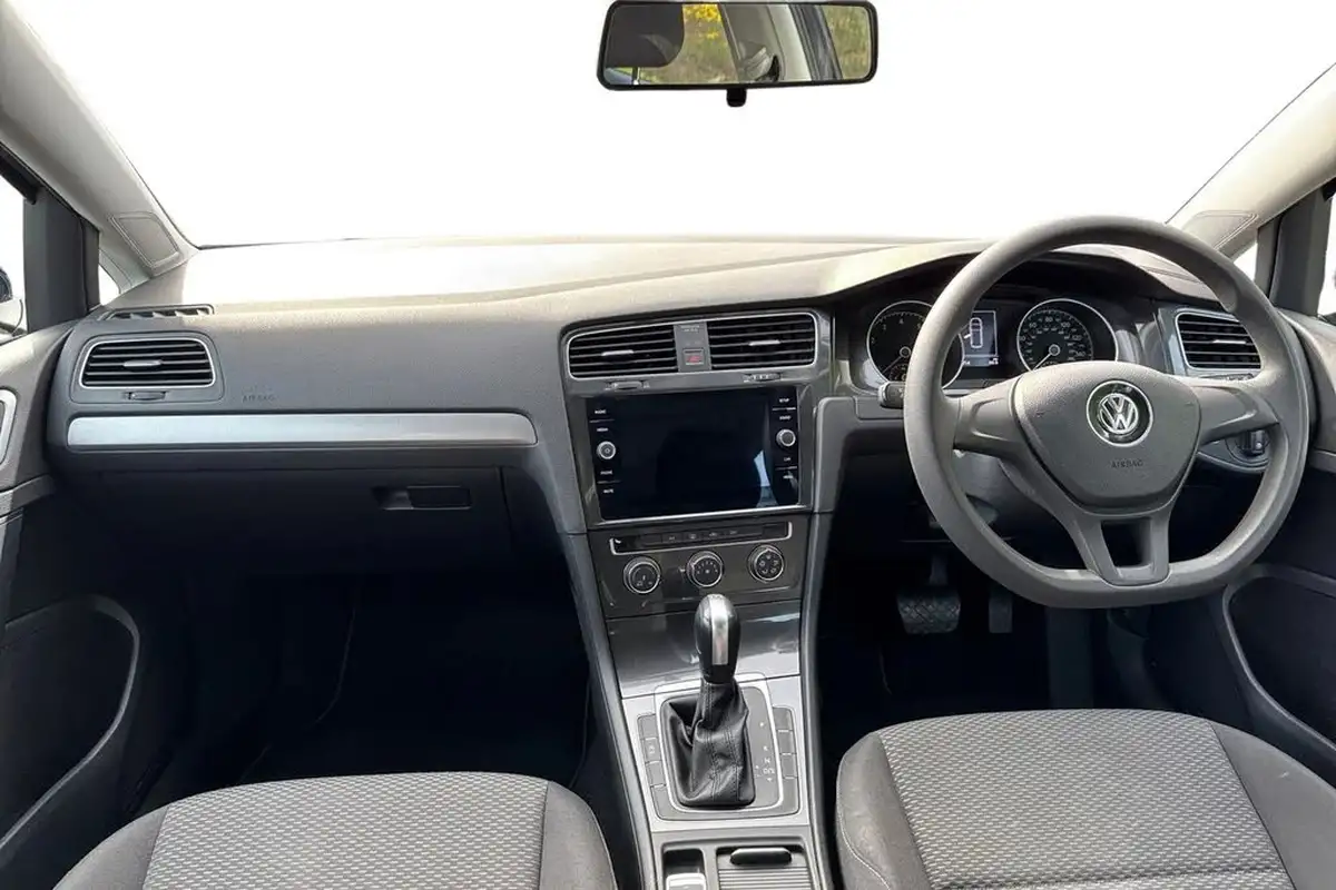 2017-volkswagen-golf-14-tsi-ss-estate-5d-dsg-big-3