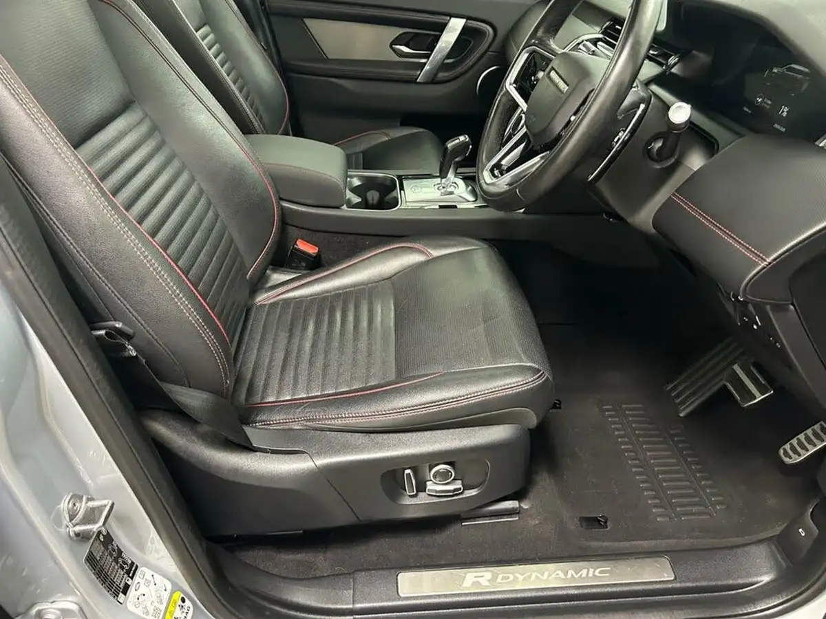 2022-land-rover-discovery-sport-15-p300e-r-dynamic-se-big-14