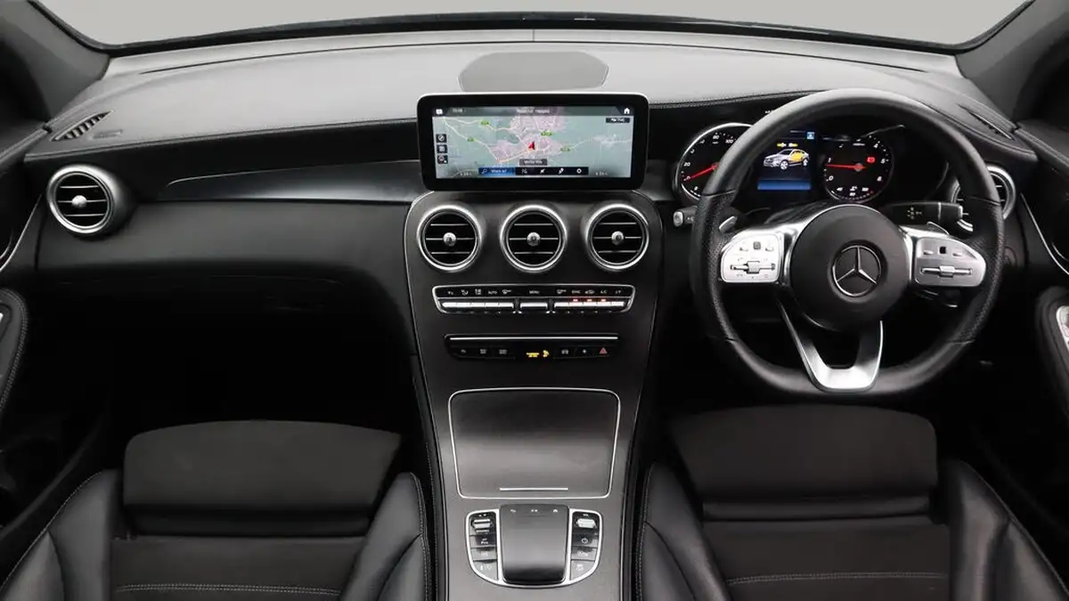 2020-mercedes-benz-glc-class-20d-glc220d-amg-line-coupe-4d-4matic-plus-big-13