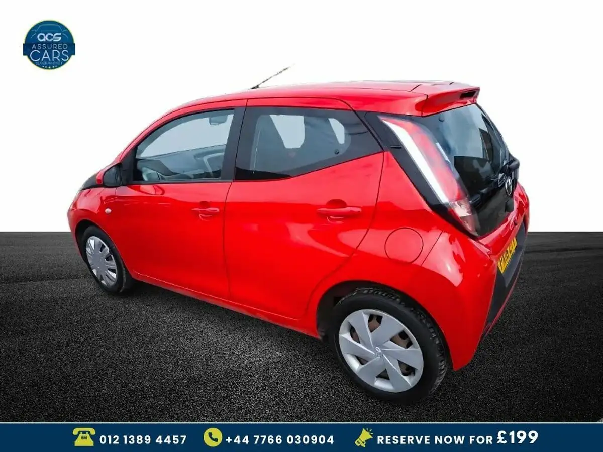 2016-toyota-aygo-10-vvt-i-x-play-68bhp-5d-x-shift-big-5