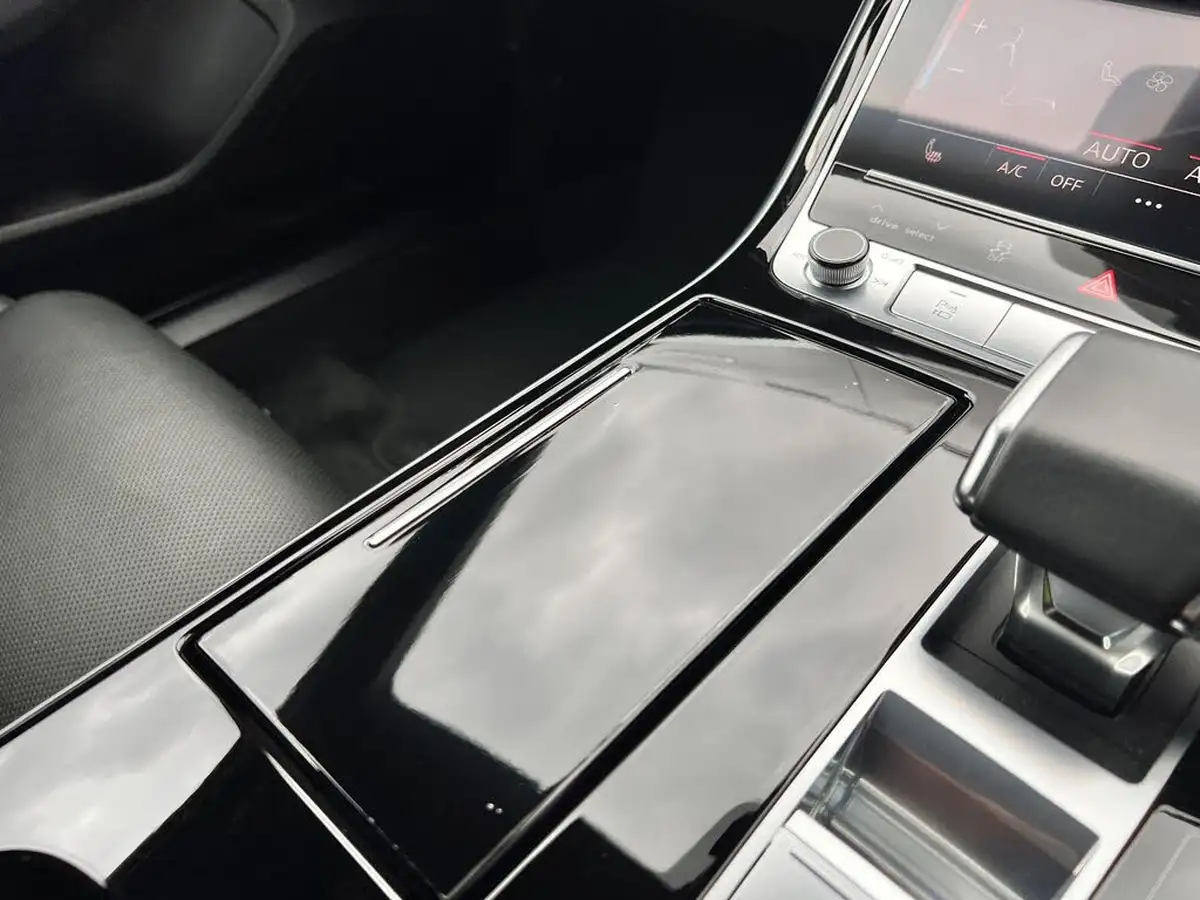 2021-audi-a8-30-55-tfsi-black-edition-big-32