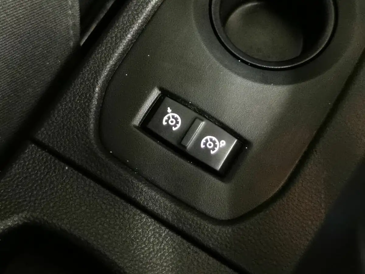 2019-dacia-duster-10-tce-comfort-ss-big-18