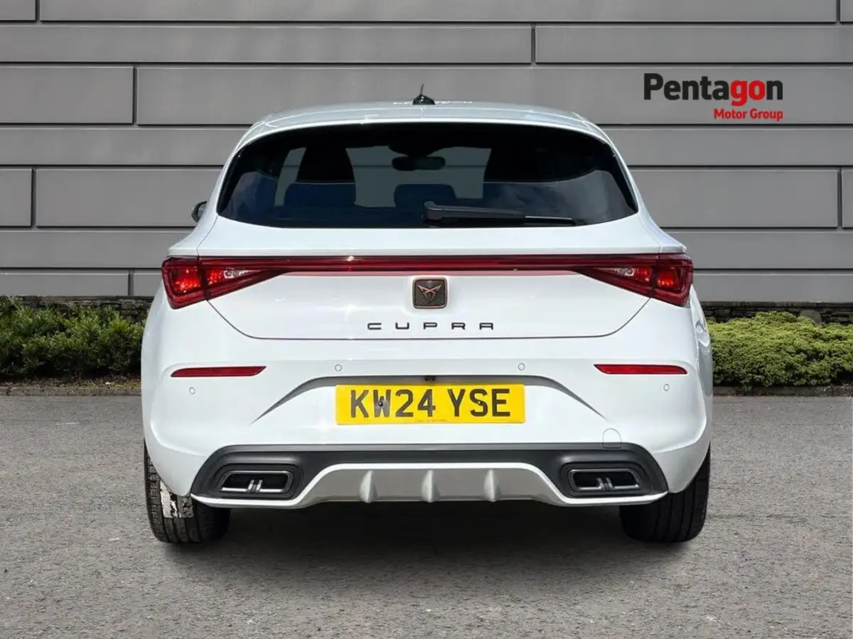 2024-cupra-leon-nf-15-etsi-v1-hatchback-big-13
