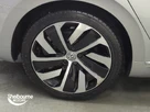 2019-volkswagen-arteon-small-6