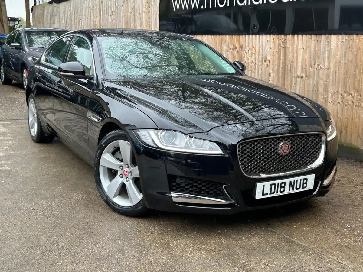 2018-jaguar-xf-20i-portfolio-200ps-saloon-4d-1999cc-big-11