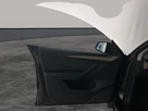 2022-tesla-model-y-e-long-range-small-18