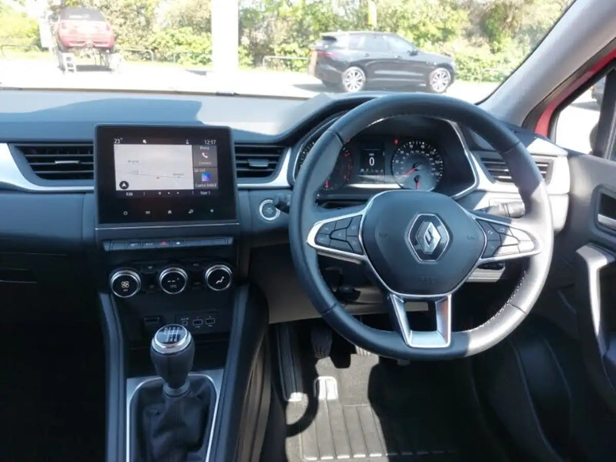 2022-renault-captur-10-tce-evolution-big-6