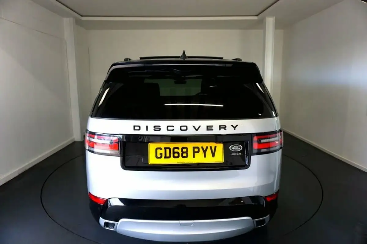 2019-land-rover-discovery-30-sd-v6-hse-luxury-big-6