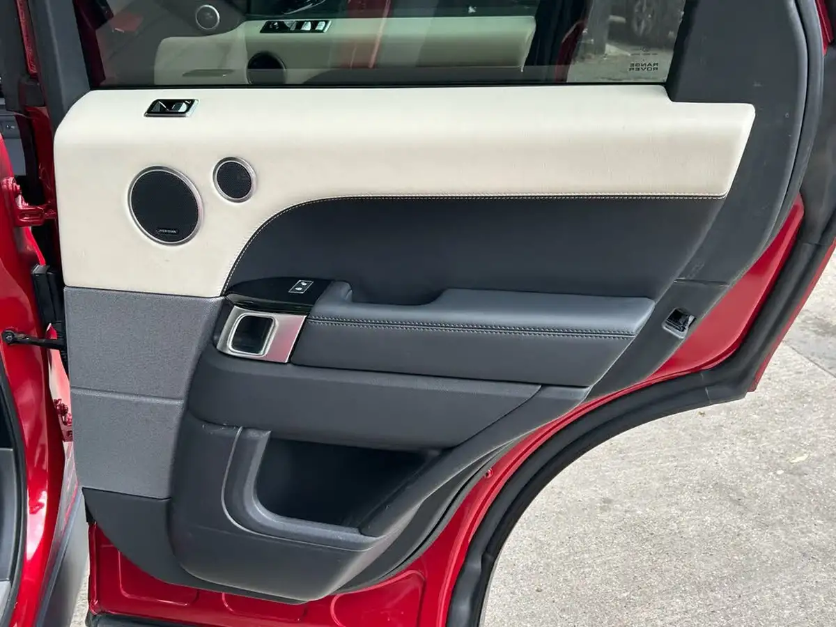 2018-land-rover-range-rover-sport-30-sd-v6-hse-dynamic-sd-v6-big-35
