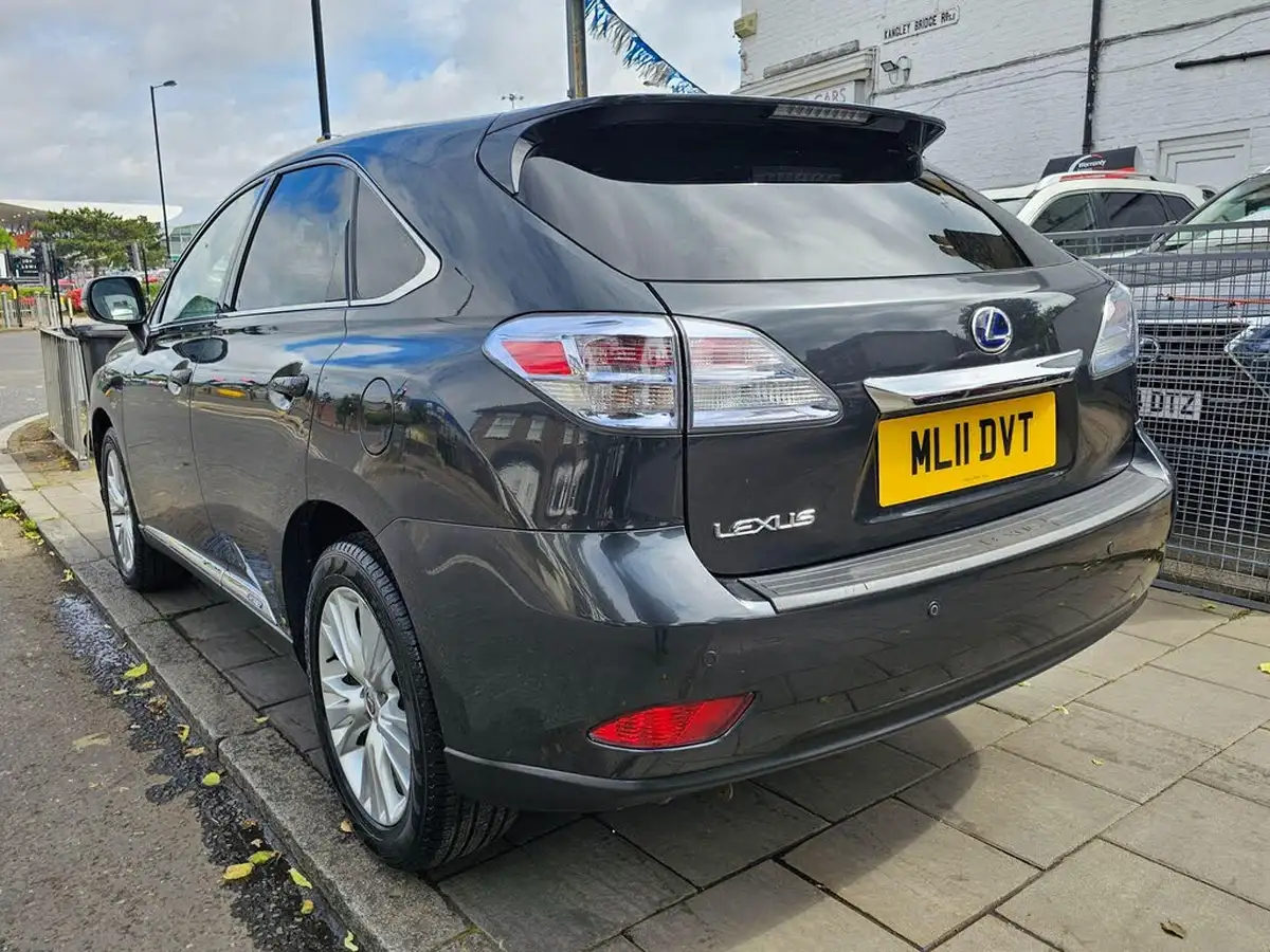 2011-lexus-rx-450h-35-se-i-4x4-big-7