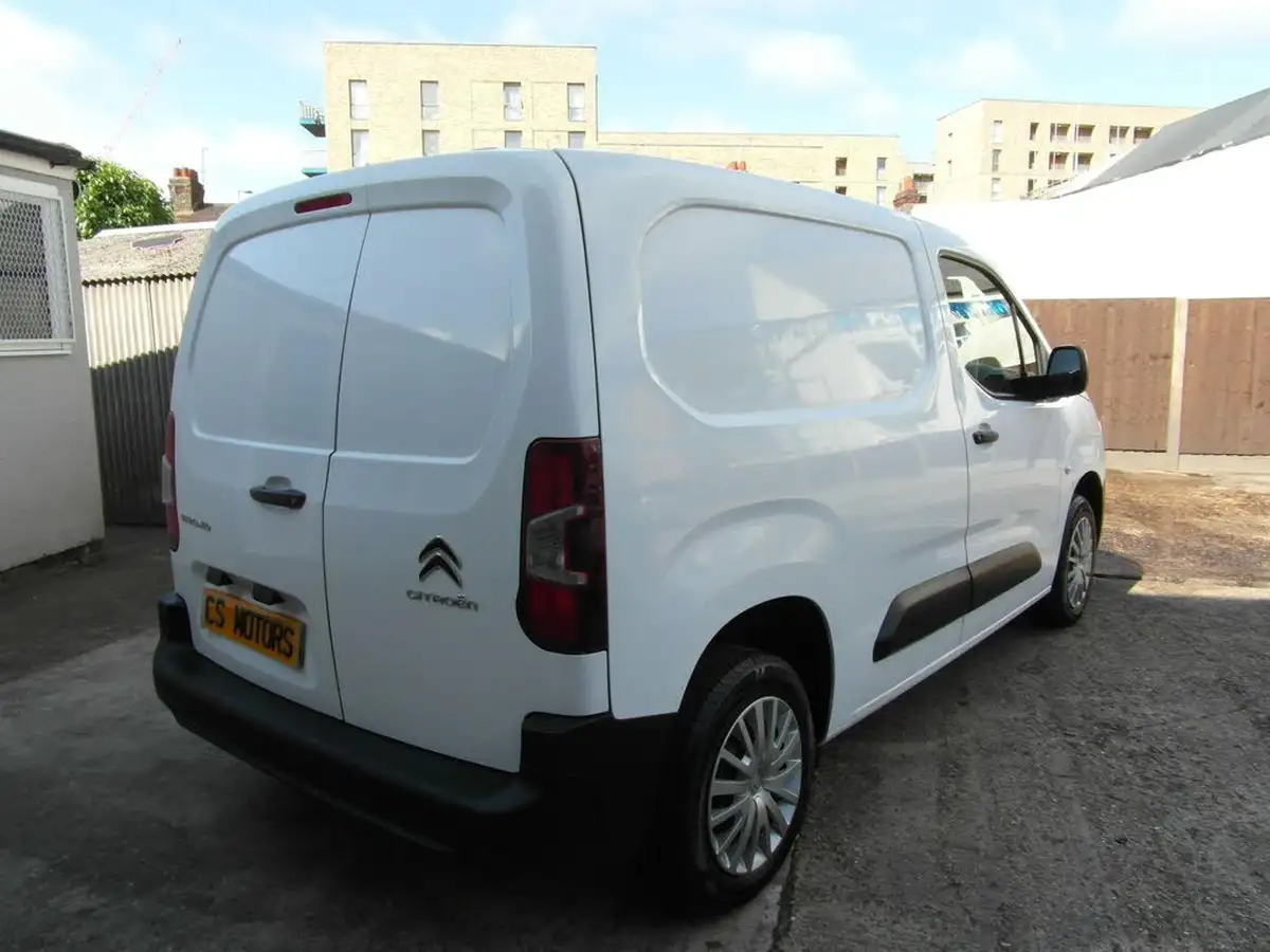 2021-citroen-berlingo-15bluehdi-650-enterprise-ss-big-7