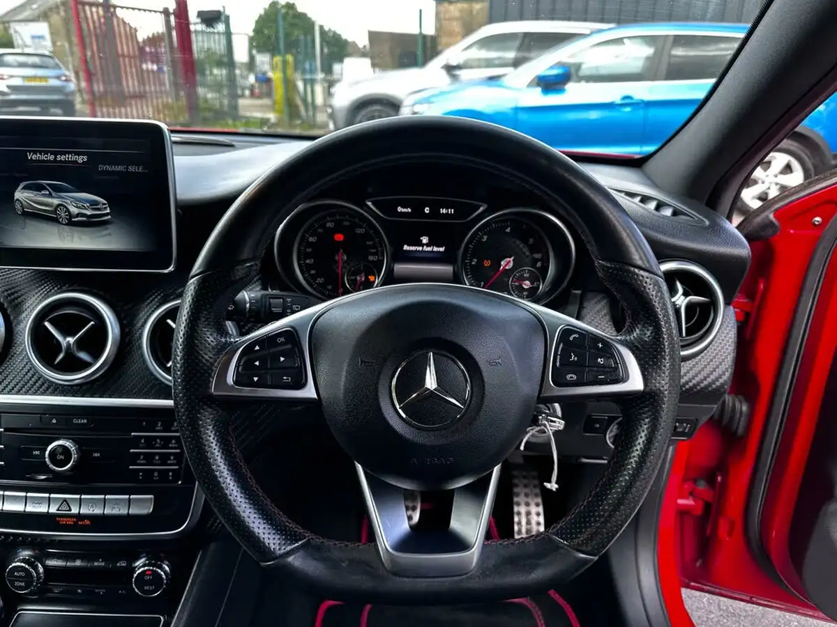 2015-mercedes-benz-a-class-15d-a180d-amg-line-ss-big-27