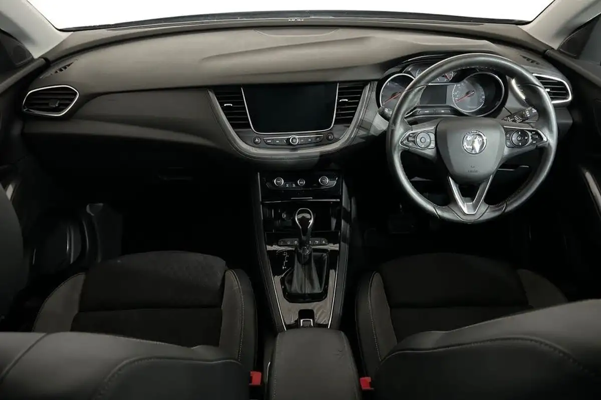 2019-vauxhall-grandland-x-15td-sport-nav-auto-big-9