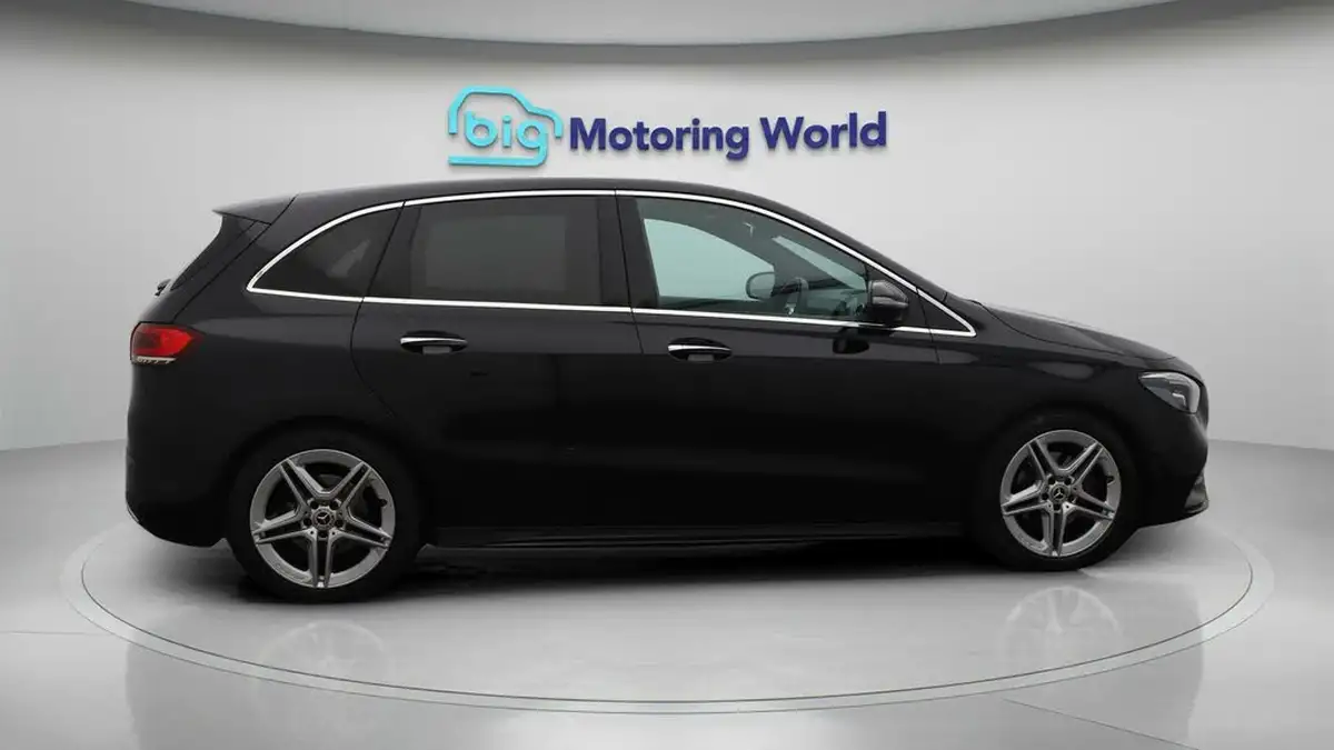2020-mercedes-benz-b-class-13-b200-amg-line-premium-plus-big-8