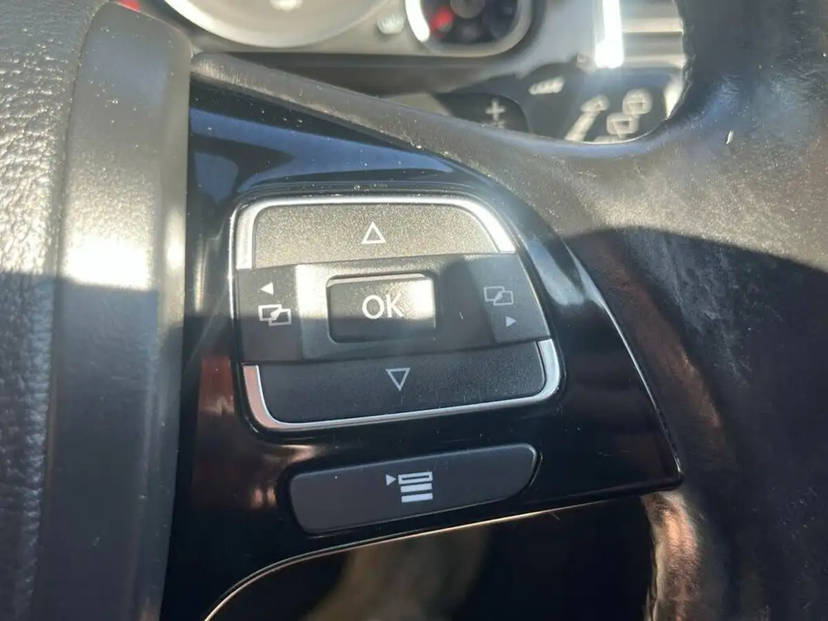 2015-volkswagen-touareg-30tdi-r-line-262ps-2967cc-big-31