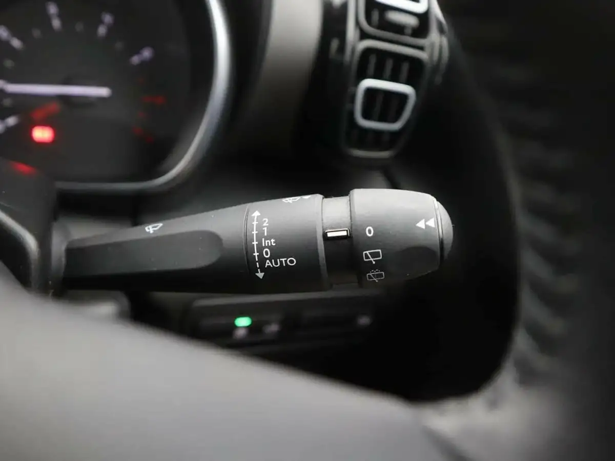 2019-citroen-c3-aircross-12-puretech-flair-110ps-ss-big-33