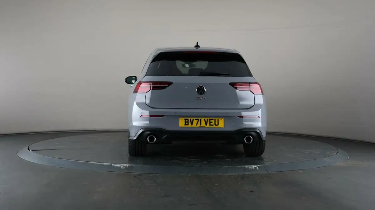 2021-volkswagen-golf-20-tsi-gti-dsg-big-35