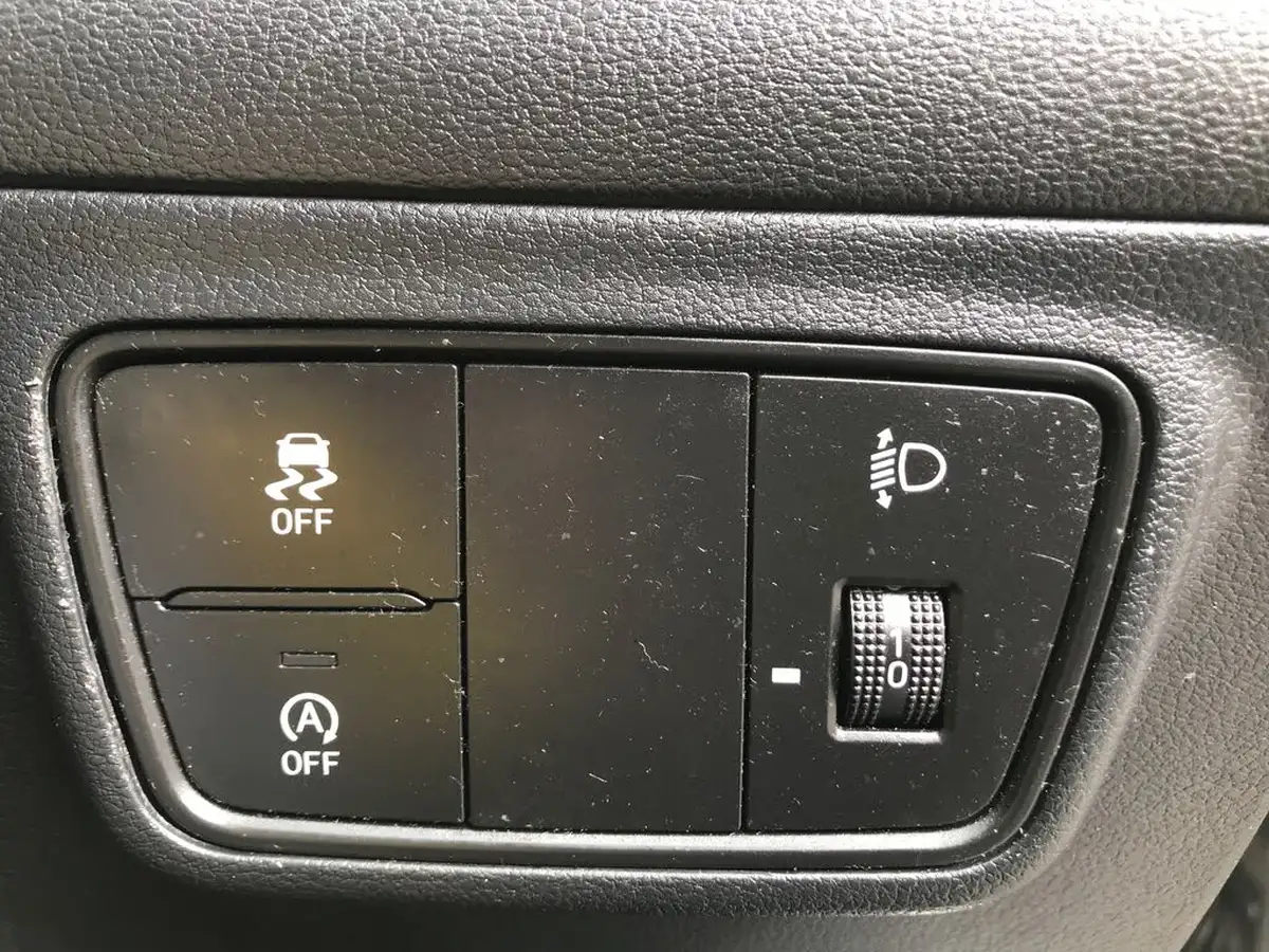 2022-hyundai-tucson-16-t-gdi-se-connect-150ps-big-25