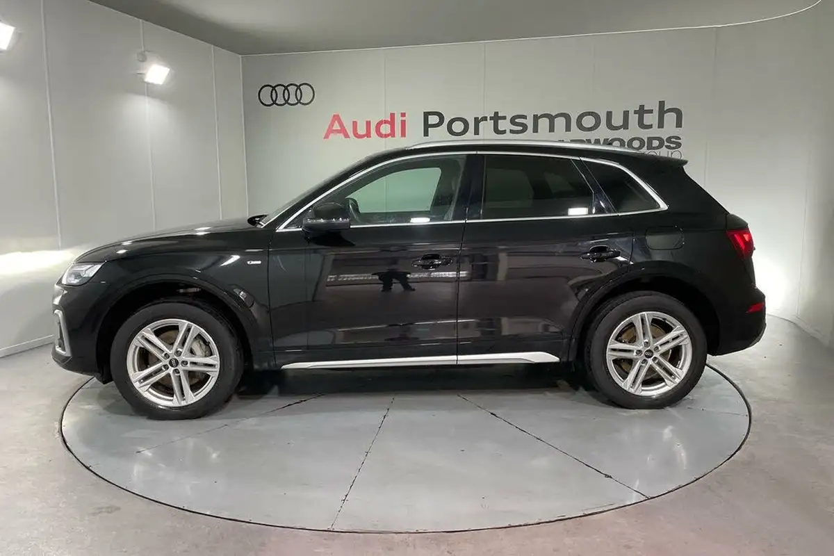2021-audi-q5-20-50-tfsi-e-s-line-station-wagon-big-10