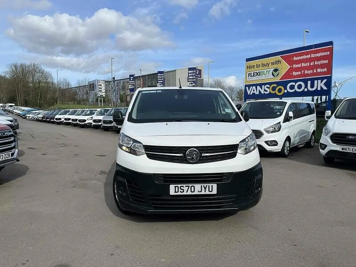 2020-vauxhall-vivaro-15td-2900-l2h1-edition-big-3