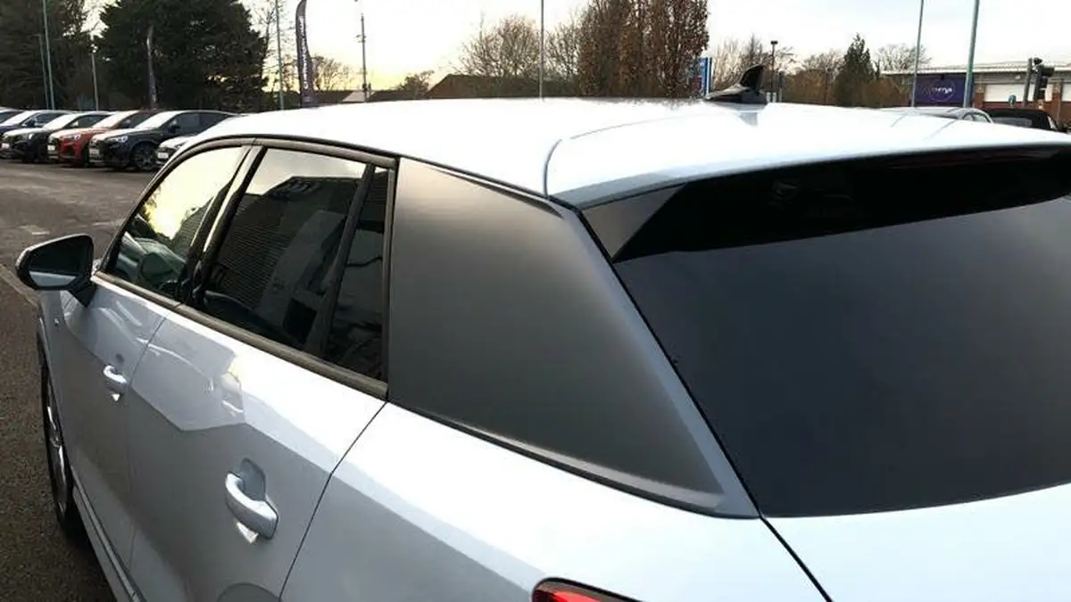 2024-audi-q2-15-35-tfsi-s-line-tronic-big-47