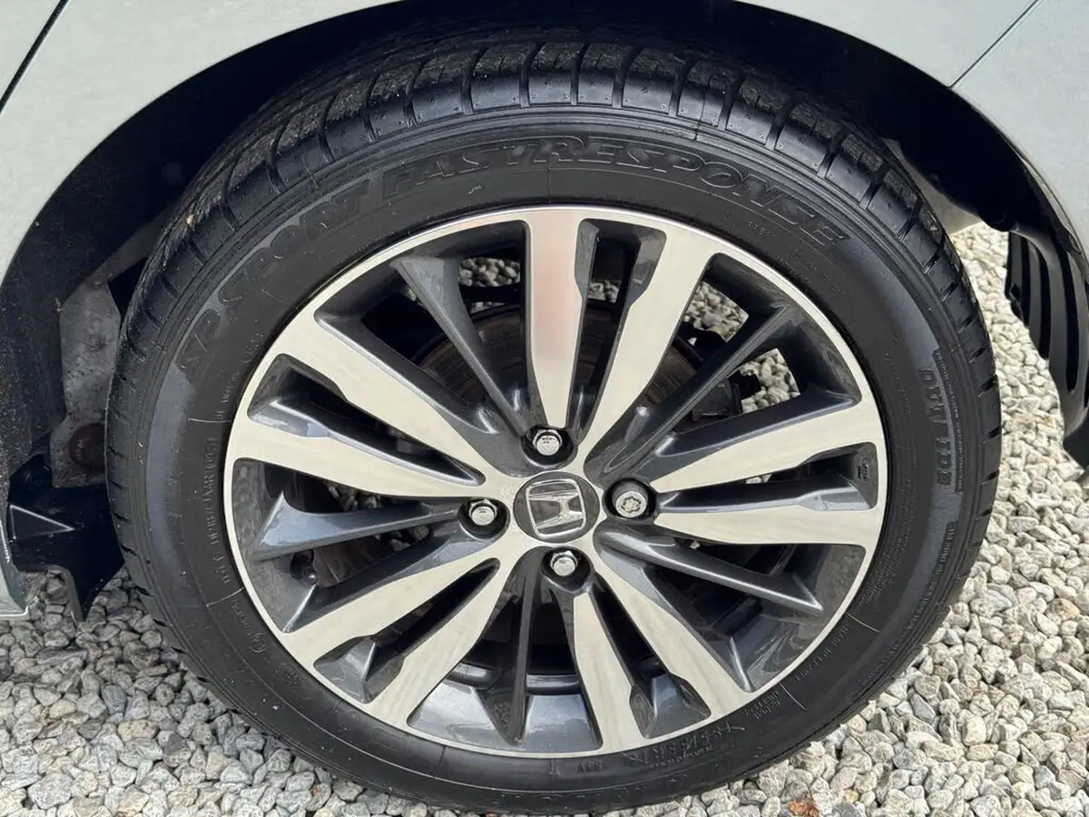 2016-honda-jazz-13-i-vtec-ex-cvt-big-8