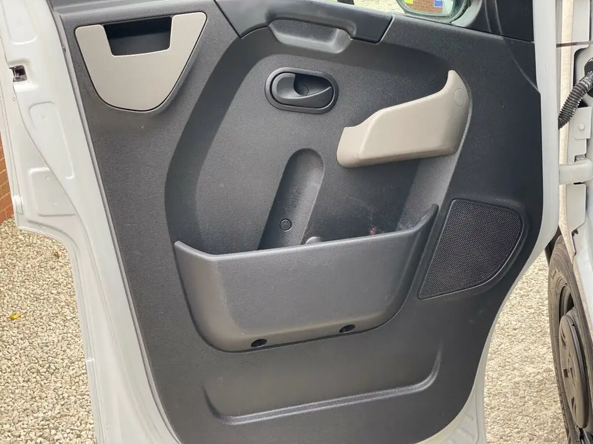 2018-renault-master-23dci-lhl35-145-business-big-47