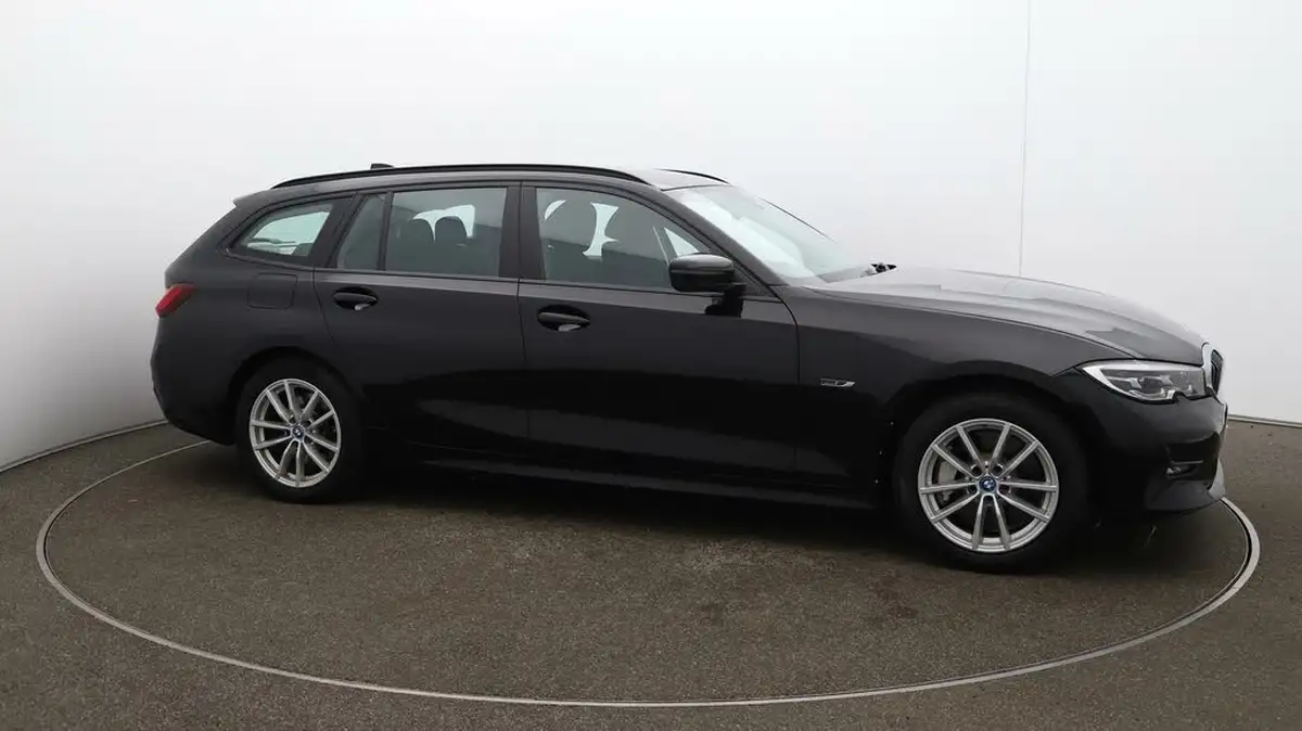2022-bmw-3-series-20-330e-se-pro-touring-5d-big-38