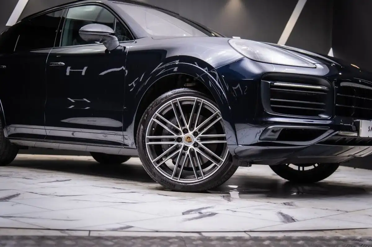 2020-porsche-cayenne-30-v6-s-big-53
