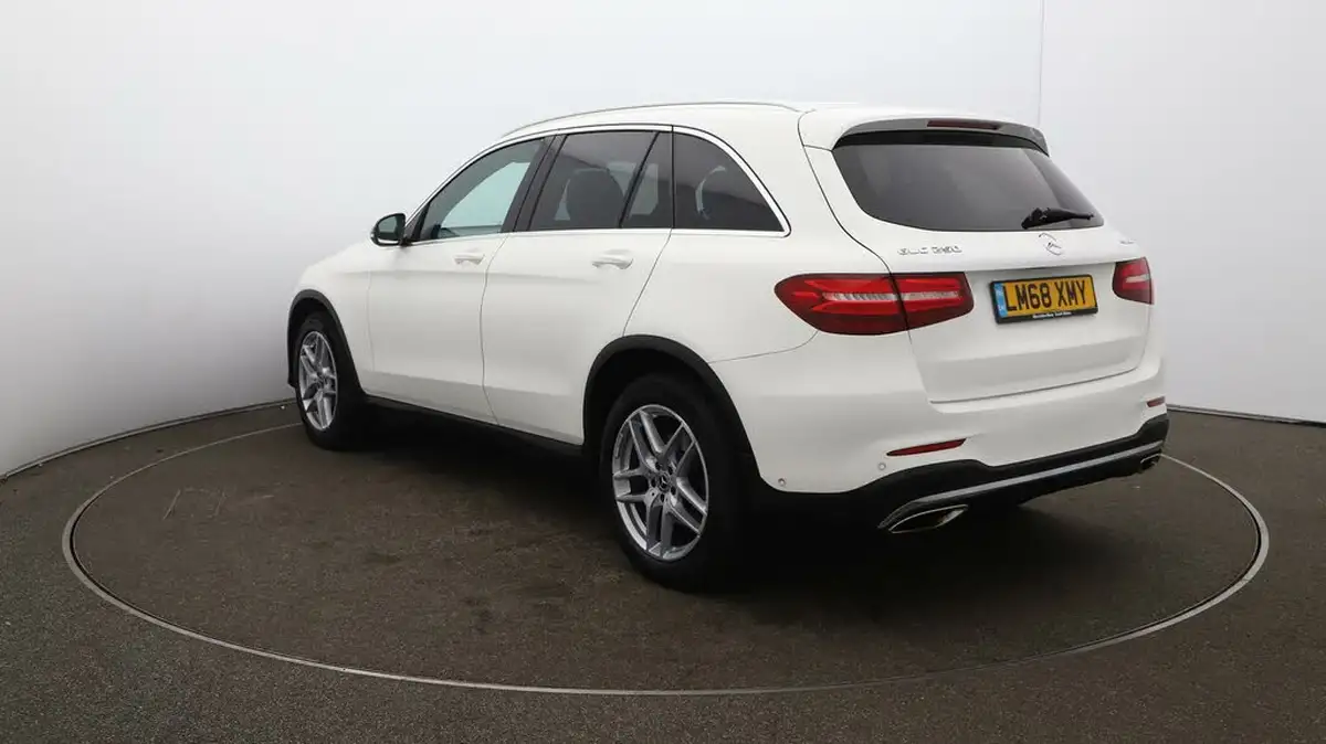 2018-mercedes-benz-glc-class-20-glc250-amg-line-ss-station-wagon-5d-big-60
