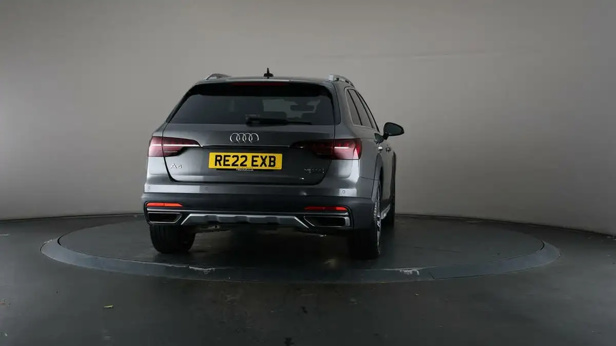 2022-audi-a4-allroad-20-45-tfsi-allroad-sport-big-64