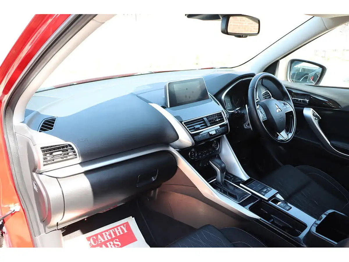 2019-mitsubishi-eclipse-cross-15-3-auto-big-33
