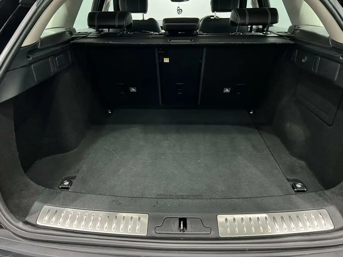 2018-land-rover-range-rover-velar-20-d180-s-ss-big-62