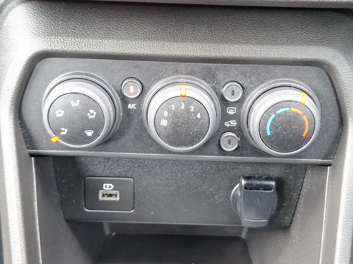 2024-dacia-duster-13-tce-journey-130bhp-1332cc-big-10