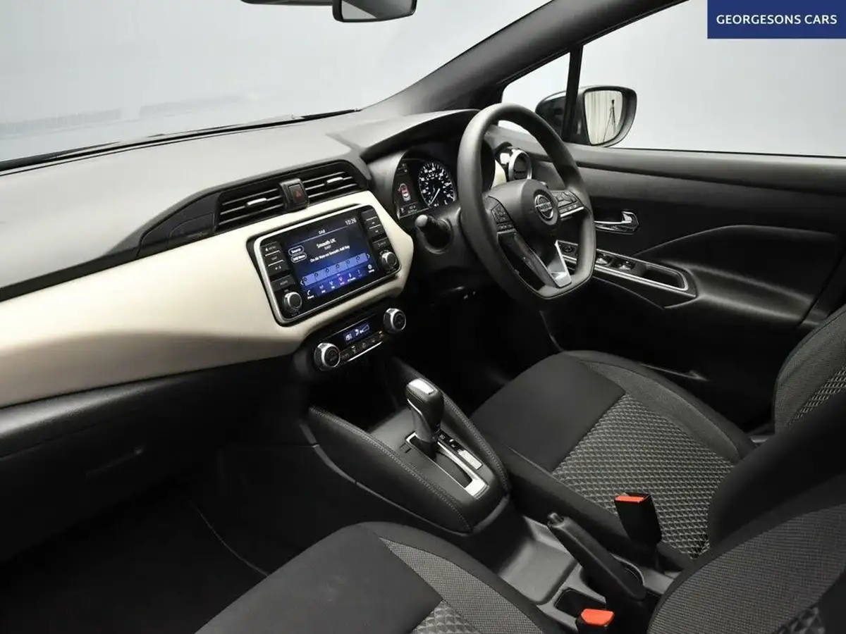 2022-nissan-micra-10-ig-t-kiiro-cvt-big-9