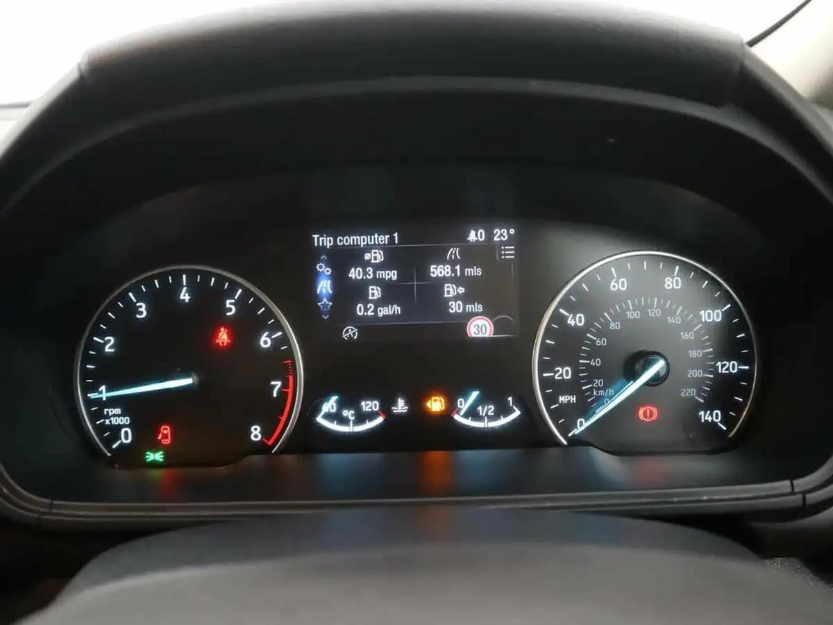 2022-ford-ecosport-10t-active-big-14