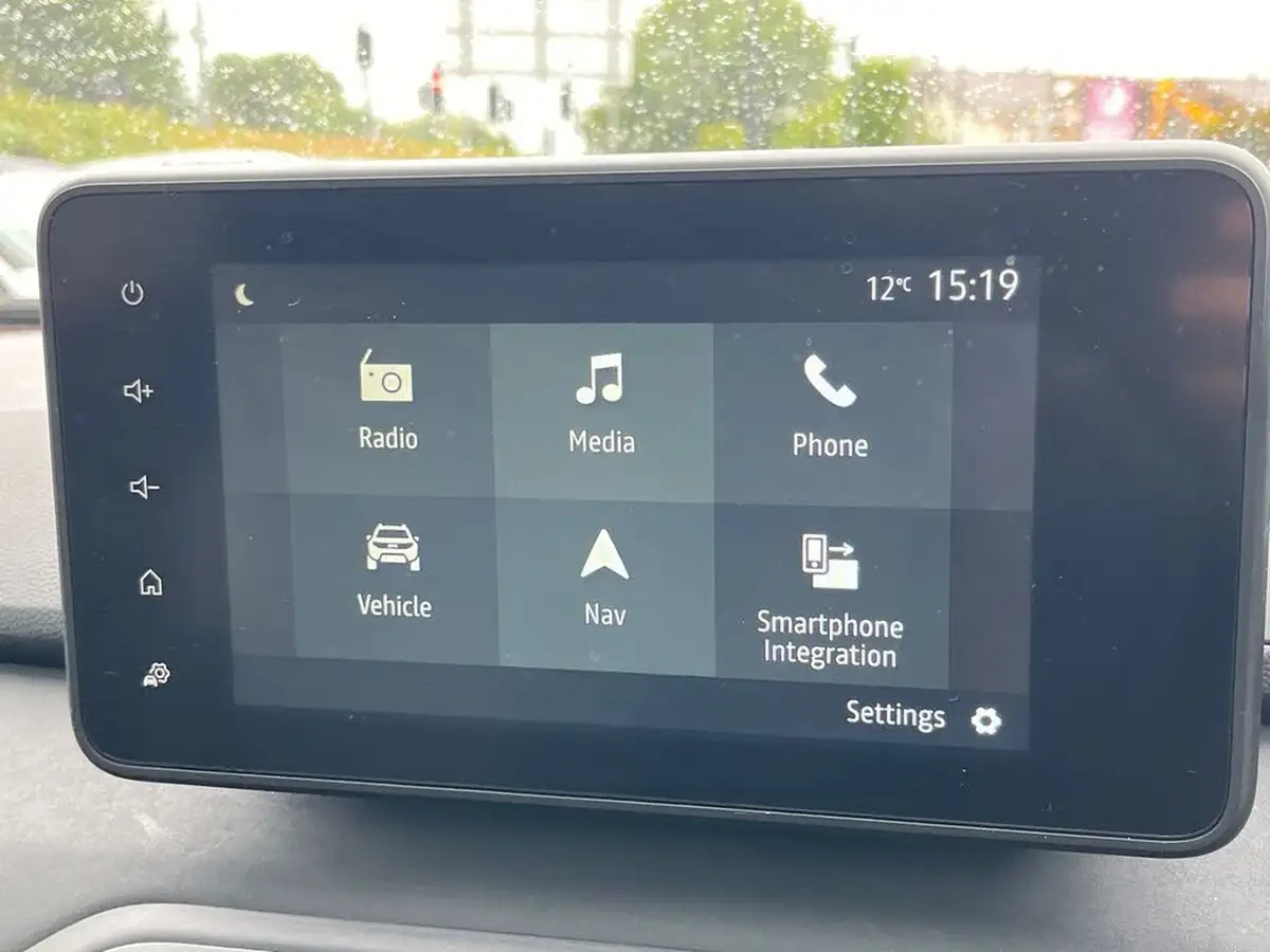 2024-dacia-jogger-16-tce-extreme-big-26