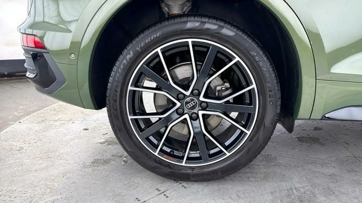 2024-audi-q5-20-40-tdi-black-edition-station-wagon-big-29