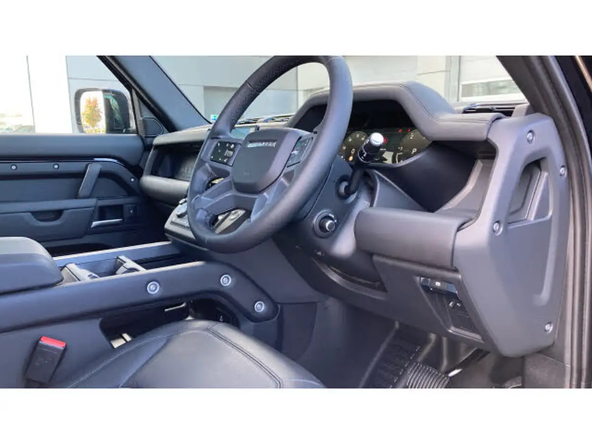 2024-land-rover-110-defender-30-d350-x-dynamic-se-big-32