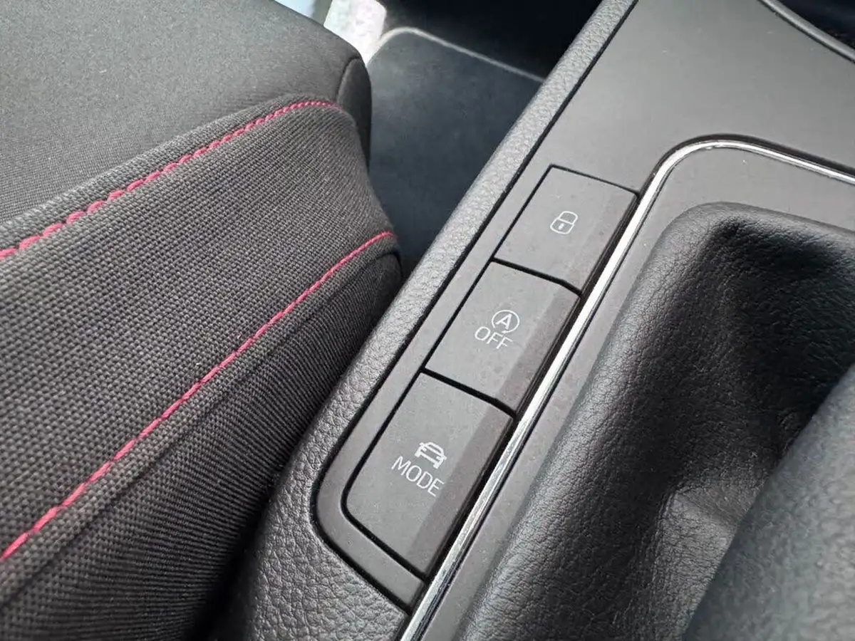2018-seat-ibiza-10-tsi-fr-115ps-dsg-big-39