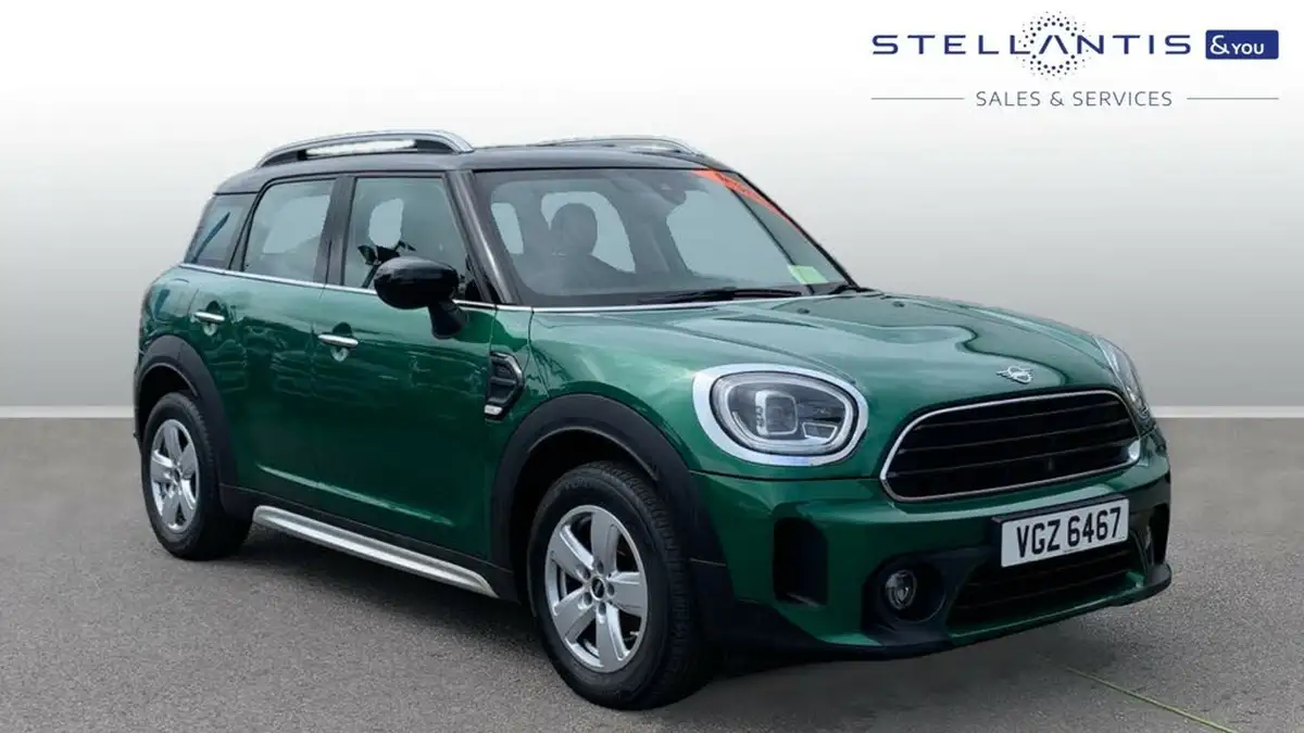2021-mini-countryman-15-cooper-classic-auto-big-0