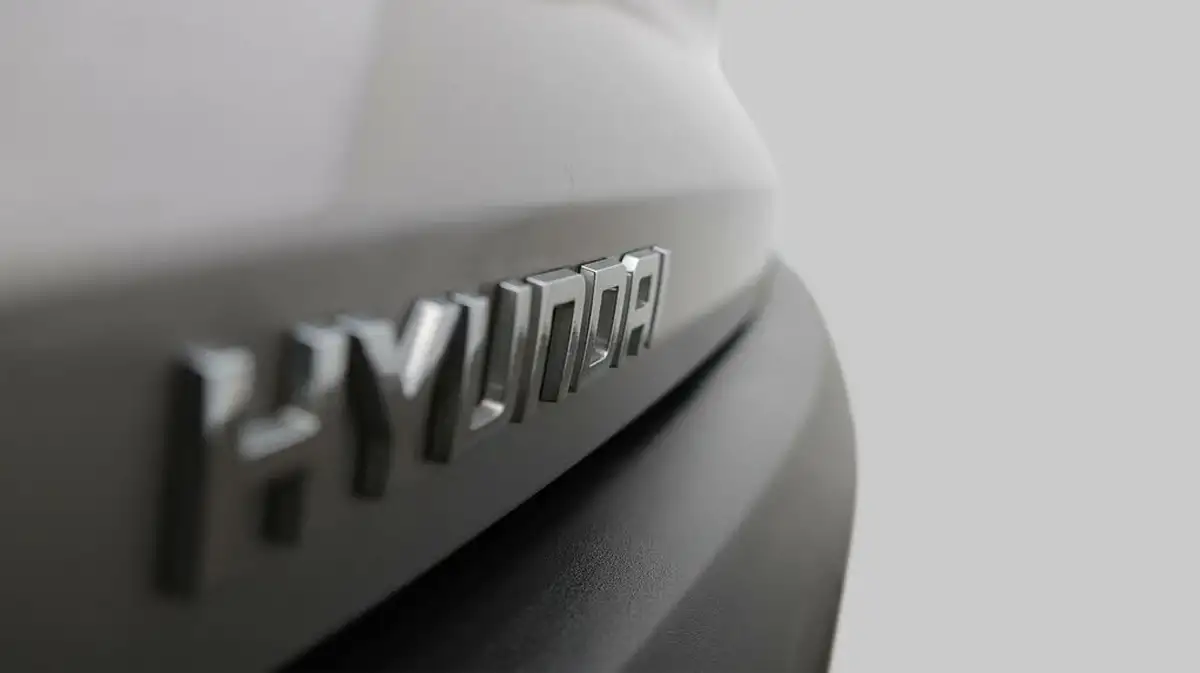 2022-hyundai-bayon-10-t-gdi-premium-120ps-big-21