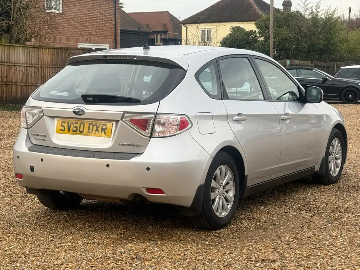 2010-subaru-impreza-15-rc-auto-big-1