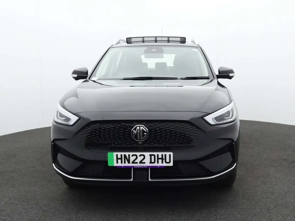 2022-mg-zs-suv-e-trophy-ev-156ps-long-range-big-1