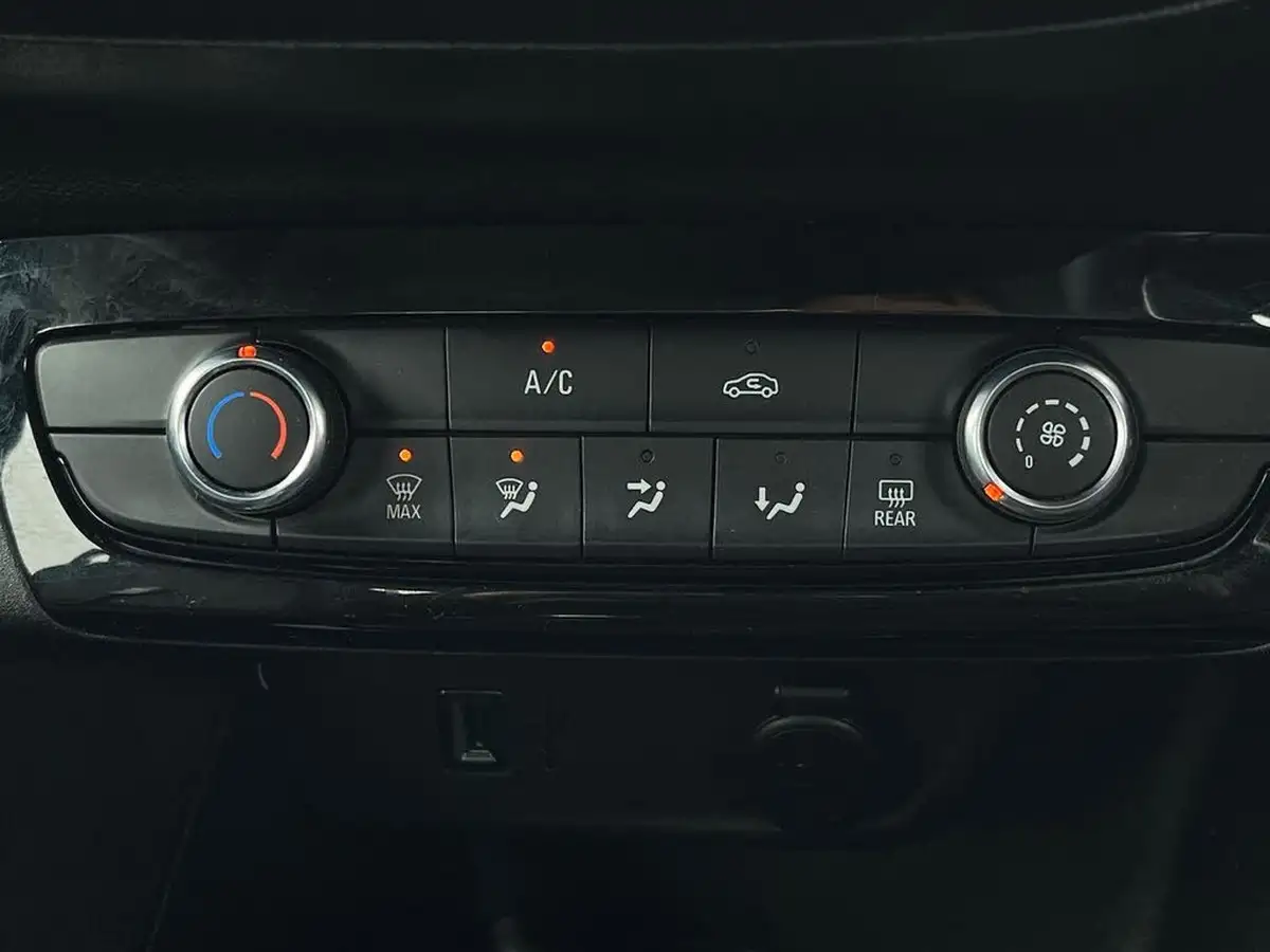 2021-vauxhall-corsa-12i-se-edition-big-27