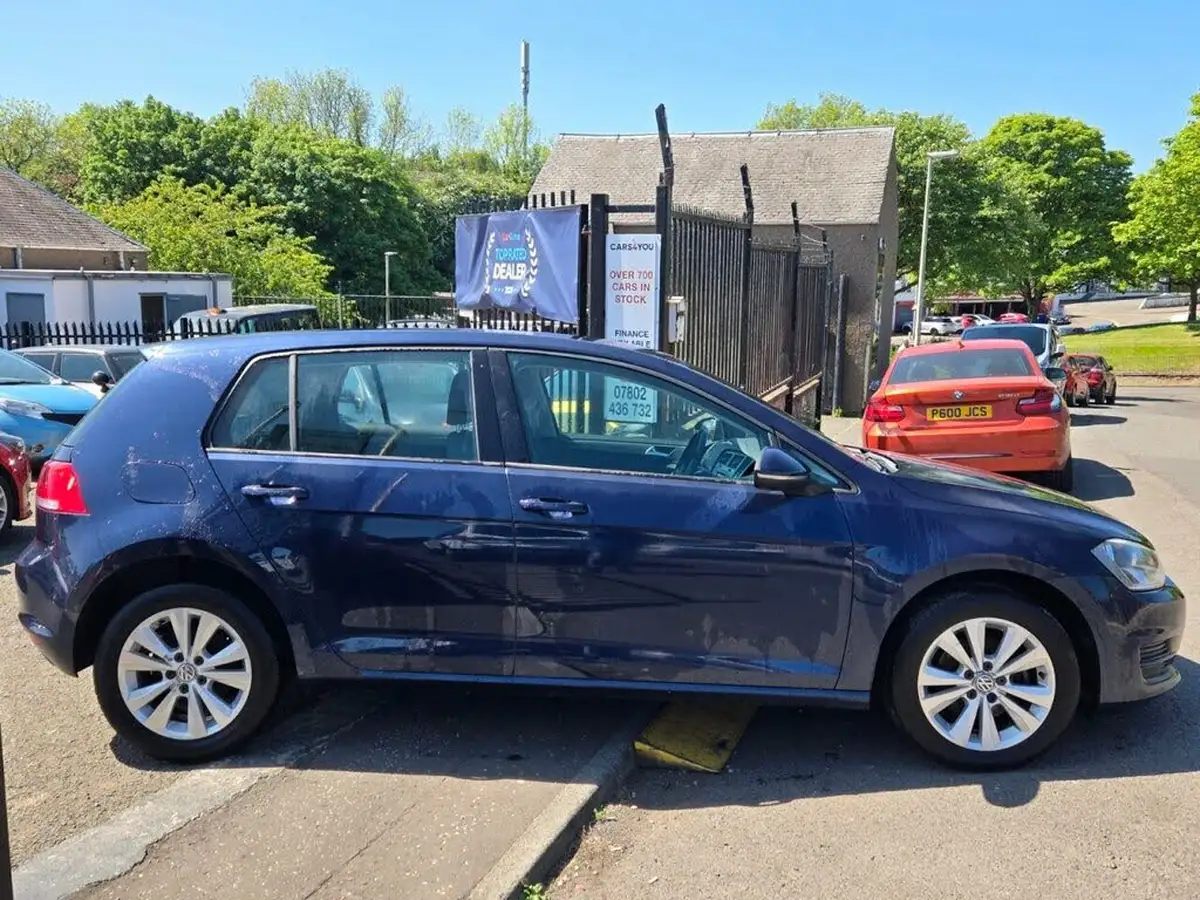 2013-volkswagen-golf-14-se-ss-hatchback-5d-1395cc-dsg-big-7