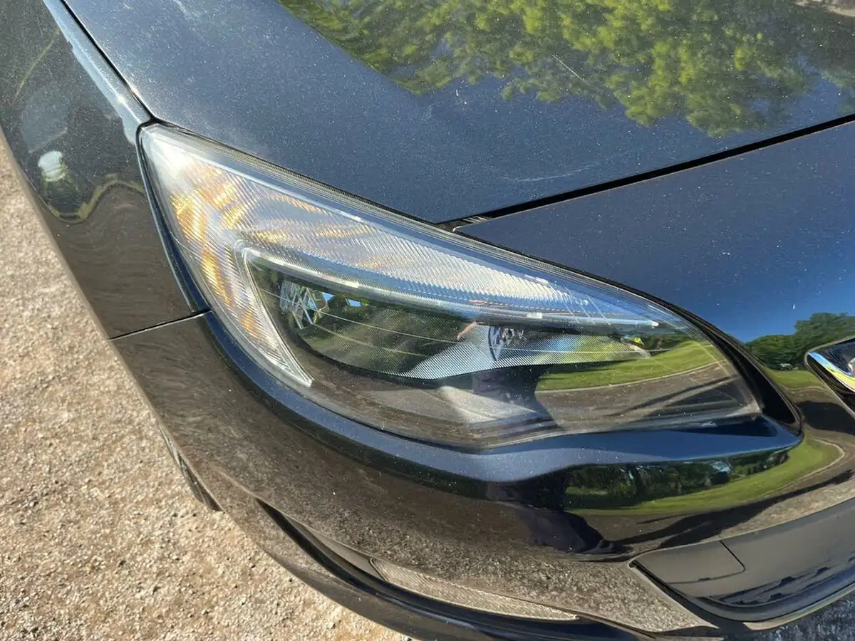 2014-vauxhall-astra-16-design-hatchback-big-45