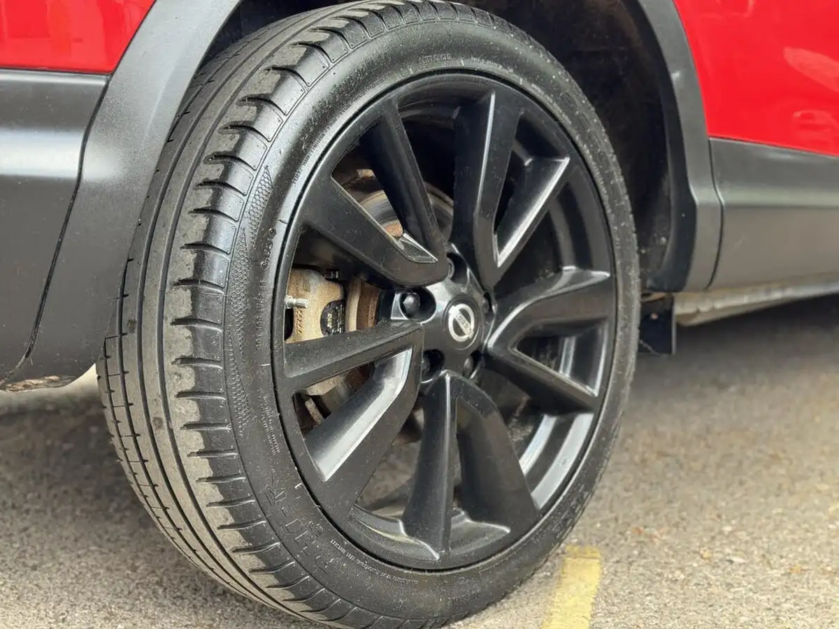2017-nissan-qashqai-15dci-tekna-big-17