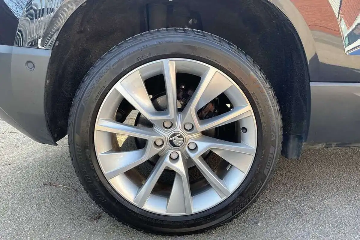 2019-skoda-karoq-10-tsi-se-l-dsg-big-4