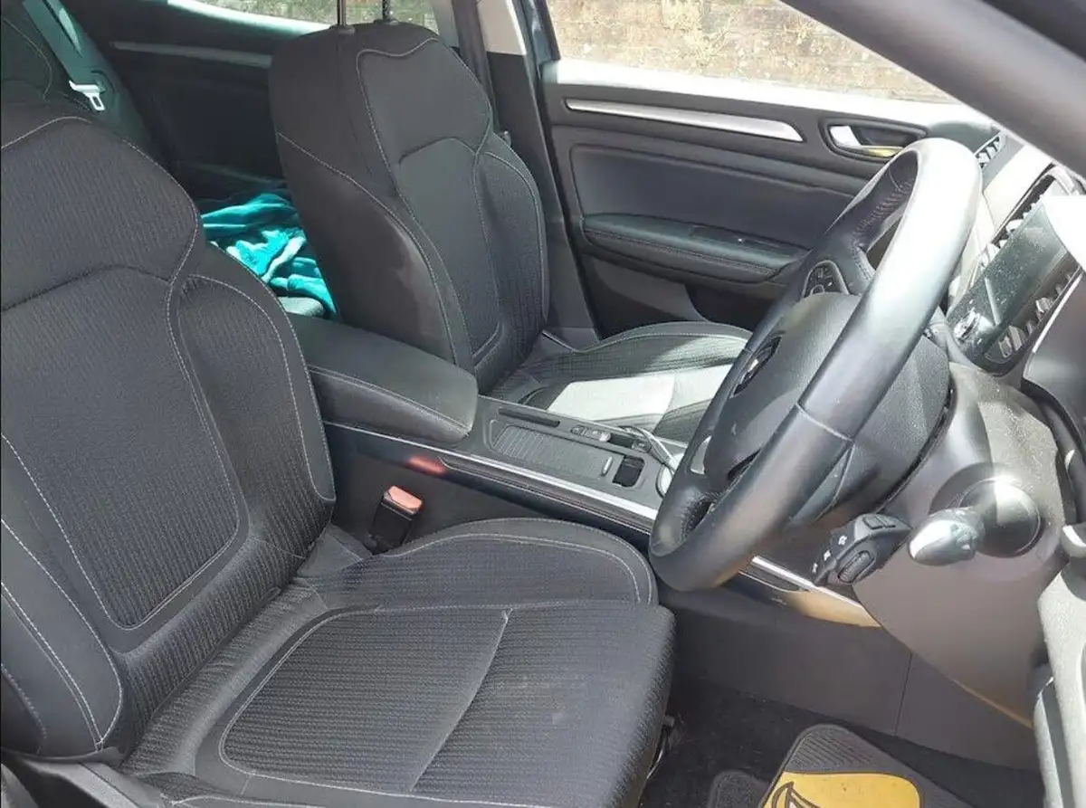 2019-renault-megane-13-tce-iconic-hatchback-edc-auto-big-3